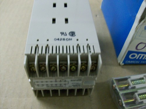 OMRON H7AN-T8 RELAY COUNTER 12-24VDC - Picture 3 of 4