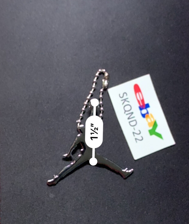 NIKE エアージョーダン　金属製　メタルタグ ⭐Nike Air Metal Shoe Tag Key Chain Hang Tag Sneaker Tag Charm