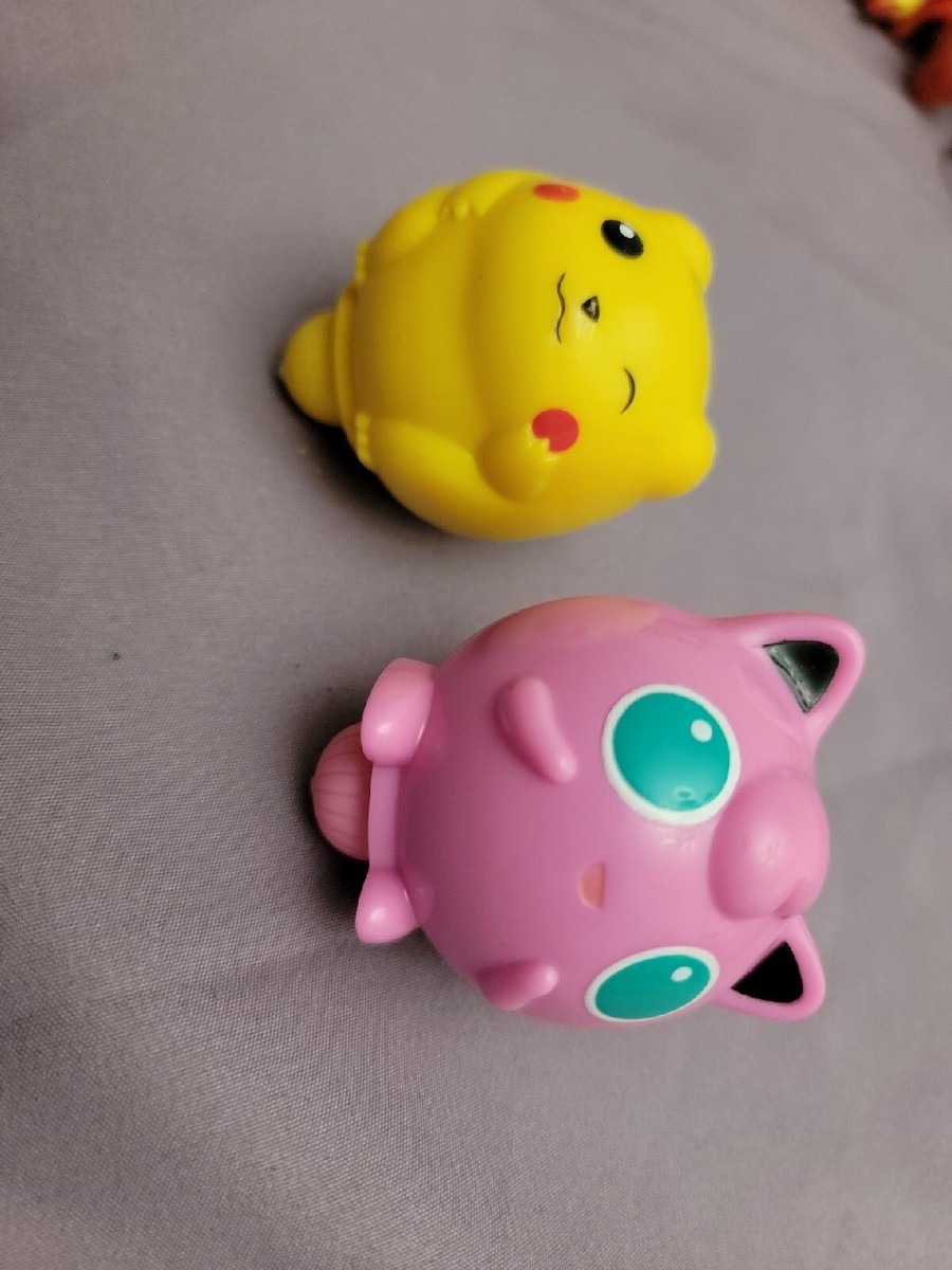 Pokemon 2000 Battle Tops Spinner Jigglypuff Pikachu Figure