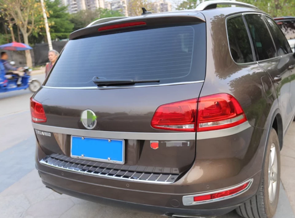 Stainless steel Tail Rear Trunk Lid Cover Trim For Volkswagen Touareg 2011-2018 - Image 2 of 4