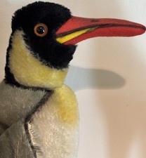 MINT Steiff Peggy Penguin 14 Jointed Head Button in Wing Tag Germany 2500/35