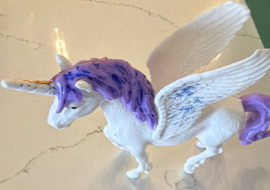 White & Purple Winged Pegasus Unicorn Figurine Fantasy Theme