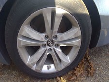 Wheel Coupe 18x7-12 10 Spoke Front With Fits 09-12 Genesis 3616378