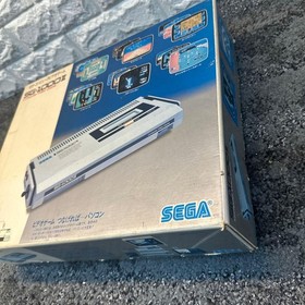SEGA SG-1000 II Vintage Video Game Console 1984