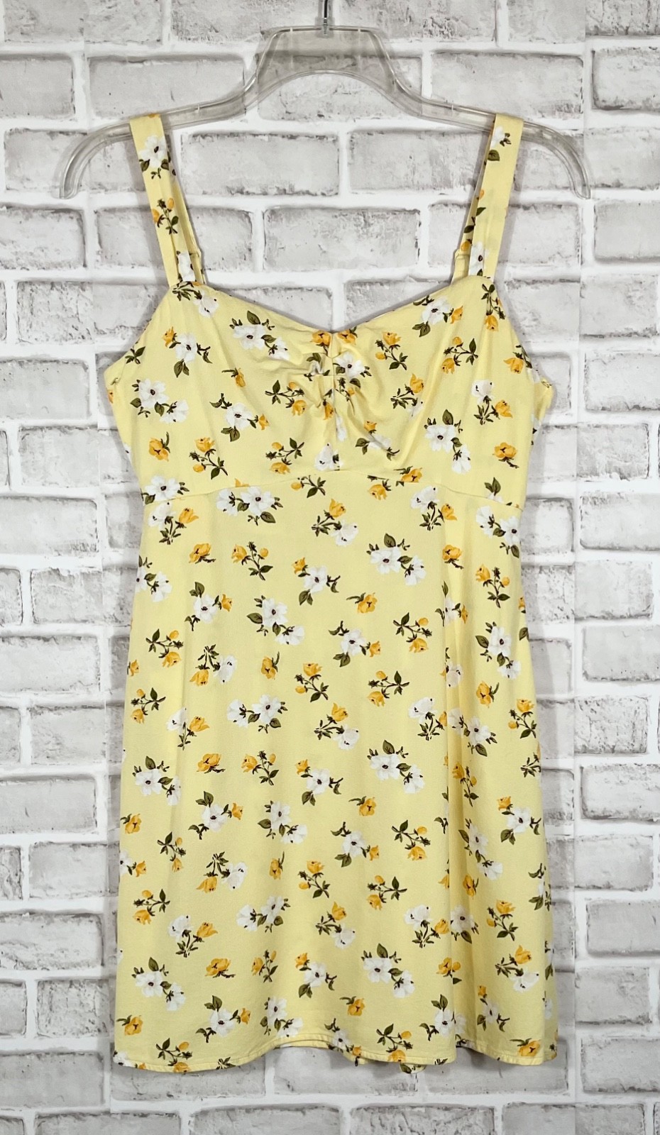 Old Navy Sundress Womens Sz M Yellow Floral Casual Pullover Summer Sleeveless