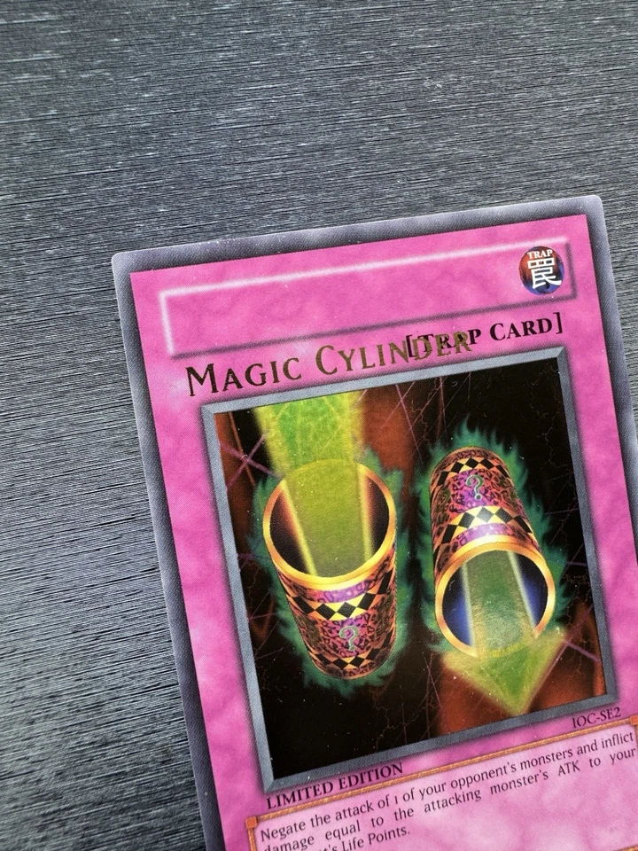 YuGiOh! Magic Cylinder IOC-SE2 - Error Misprint Name Shift Limited Edition NM - image 4 of 4