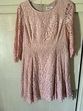 Women Eliza J hot pink lace Covered sweetheart neckline and scallops dress Sz 16