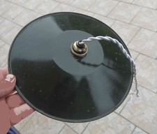 Suspension abat jours Ø 23 cm ancien tôle émaillée vert foncé + douille + câbles