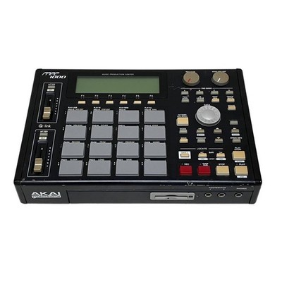AKAI Professional MPC1000 Black Sampler Sequencer 16 Pads MIDI USB Beat Maker