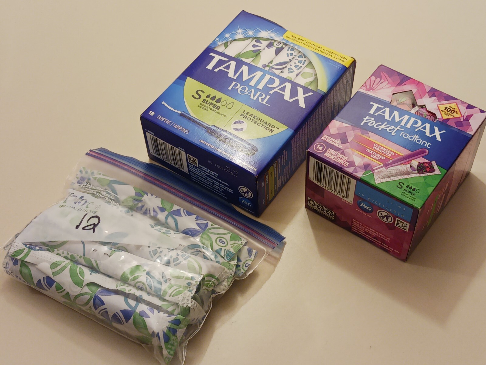 Tampax Pearl Pocket Radiant Super 30 & 14 pack Lot Bundle 44 Total