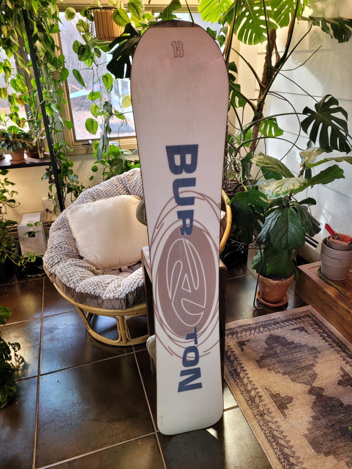 VTG BURTON Air 6.1 156cm snowboard w/bindings and Airwalk Freeride