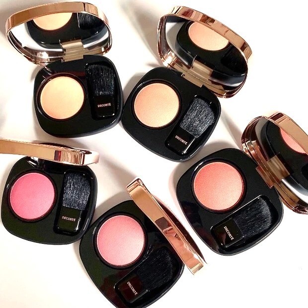 COSME DECORTE☆ COSME DECORTE AQ MW V Coffret Holiday set makeup - buy