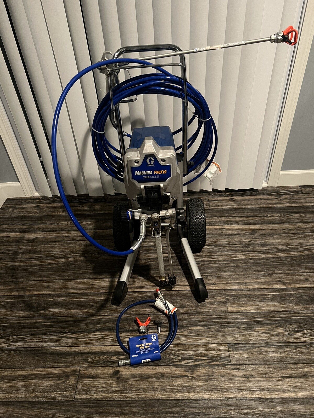 Graco 17G180 Electric Airless Cart Paint Sprayer Gun Magnum Pro X19