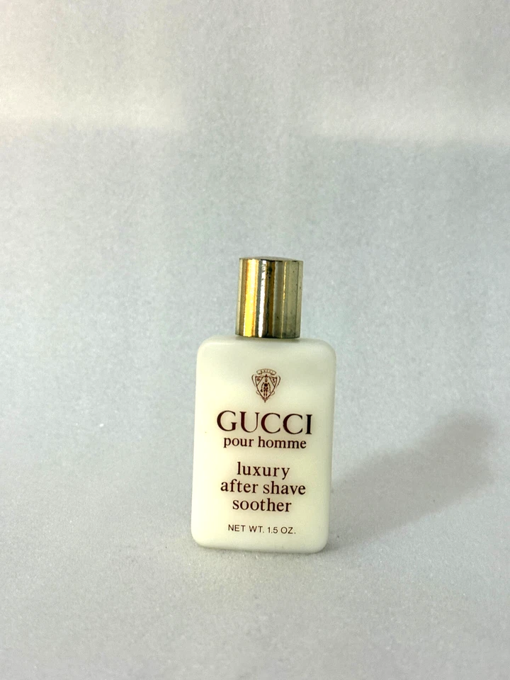 Chupete para después del afeitado Gucci Pour Homme de lujo 1,5 oz Foto 3 de 4