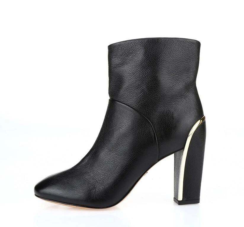 Женские черные кожаные короткие сапоги без застежек DIANE VON FURSTENBERG размер 5 М - Изображение 2 из 4