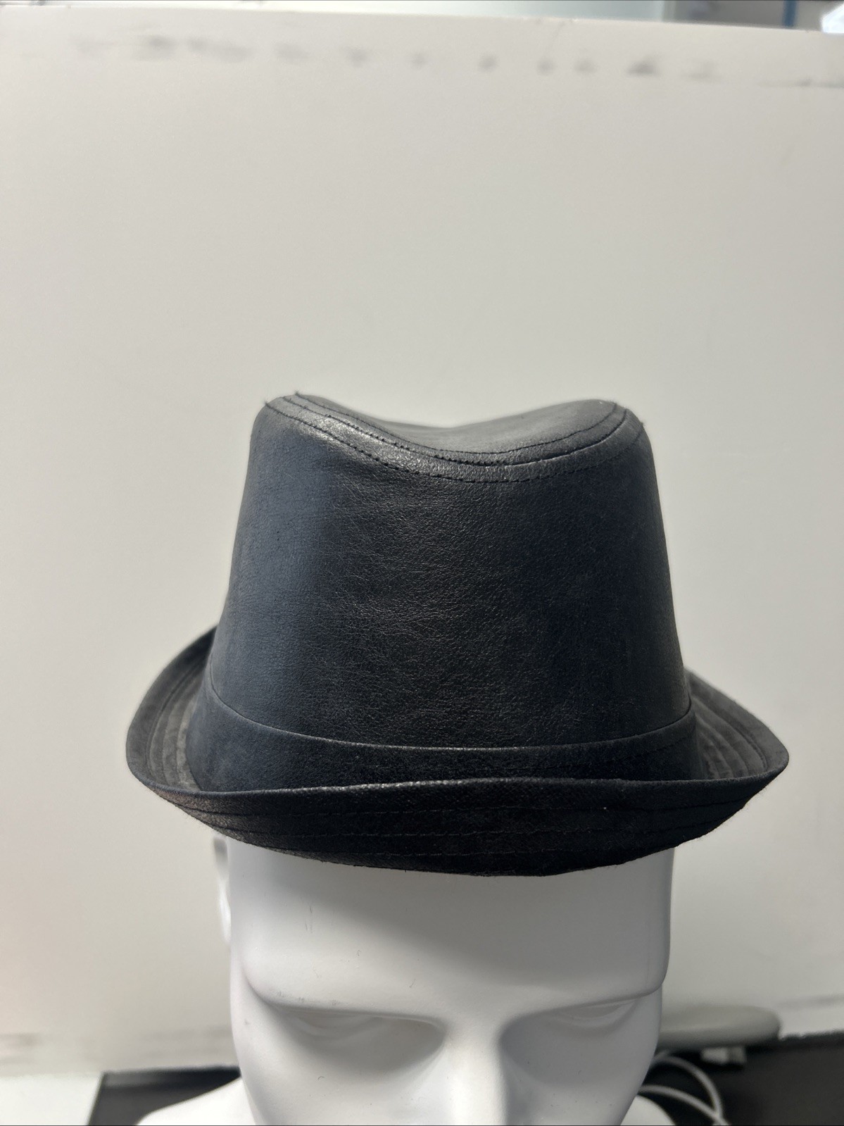 Obey Fedora Black-image