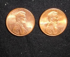 2 Lot 1988 D RED Mis-placed Mintmark ? Lincoln Cent 1c Error Variety Oddity Coin