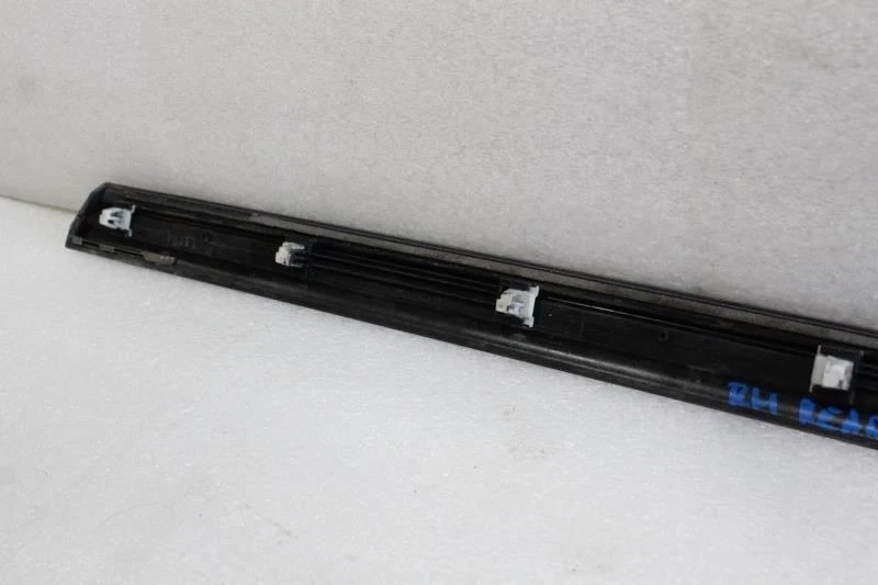 1996 1997 1998 1999 2000 2001 2002 ACURA RL PUERTA TRASERA DERECHA MOLDURA MOLDURA B91M Foto 4 de 4