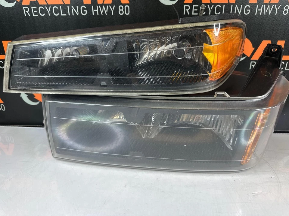 Headlamp Assembly CHEVY COLORADO Left 04 05 06 07 08 09 10 11 12 Foto 2 de 4