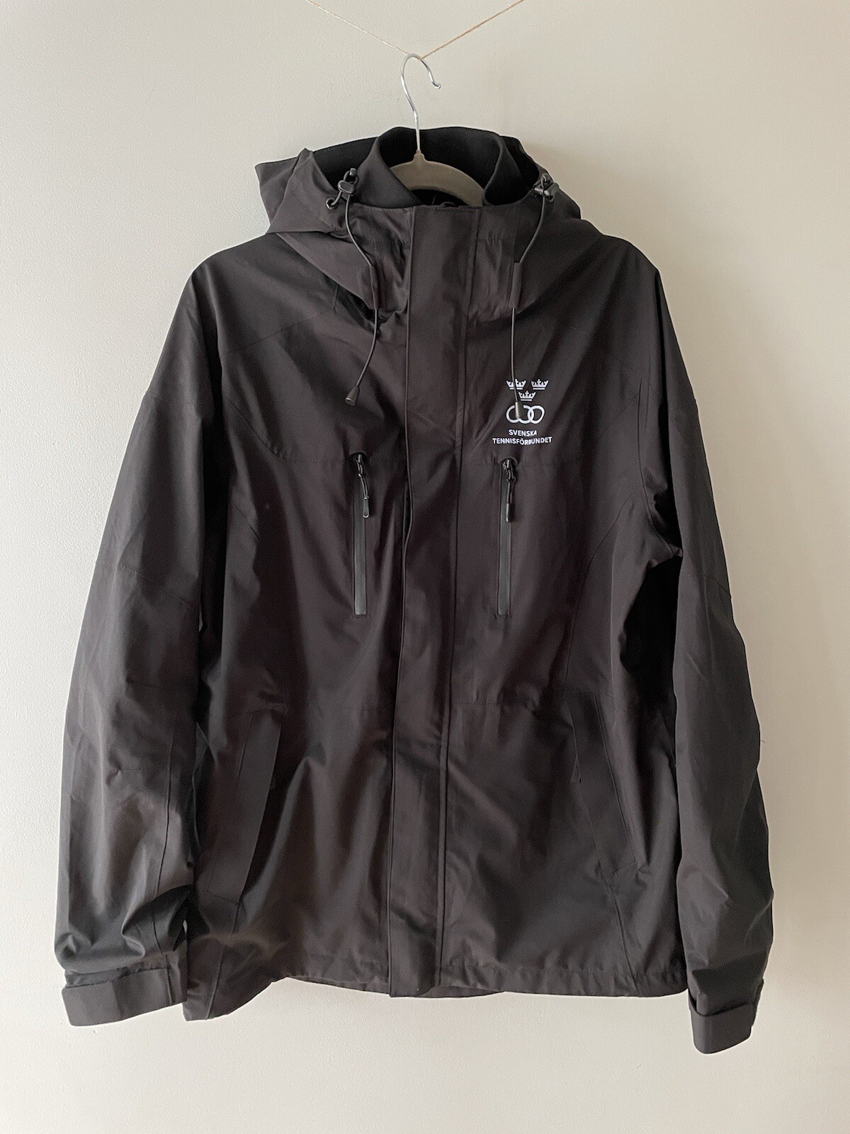 Clique Waterproof Jacket Black Size L Large Technical Outdoors Sport