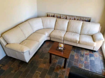 Beautiful Modular Freedom Genuine Cow Hide Leather Couch 790