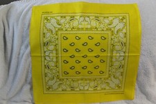 BANDANA YELLOW PAISLEY 2 HANDKERCHIEF SET OF 3