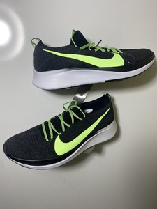 12 nike zoom fly flyknit