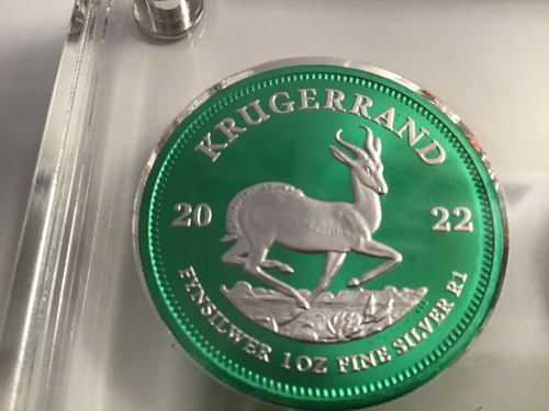 2 x 1 oz Silber Krügerrand 2022 im Acryl Aufsteller Set Red & Green Space - Bild 4 von 15