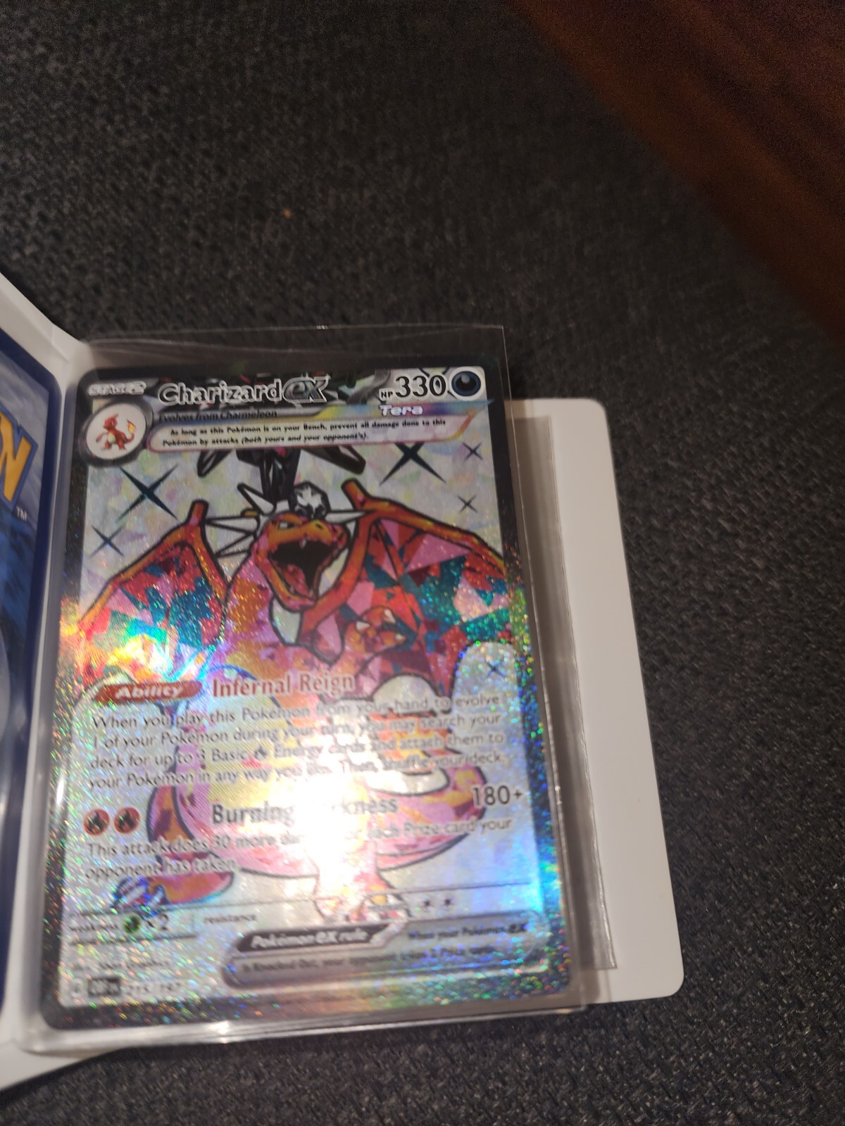 Pokemon Charizard EX 215/197 -- Obsidian Flames -- Ultra Rare -- Mint/NM