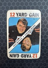 🏈 1971 Topps Football Game Inserts #1 - Dick Butkus - Chicago Bears 🏈