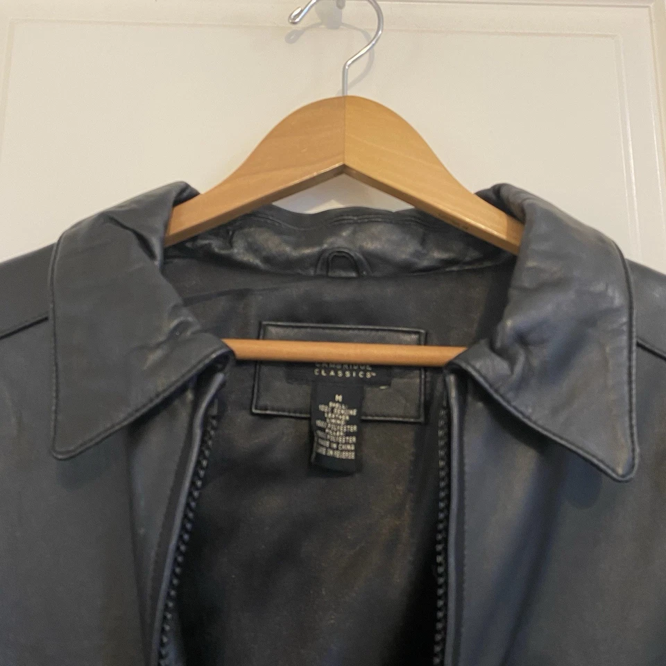 Chaqueta de cuero negra Cambridge Classic era Y2K talla mediana Foto 4 de 4