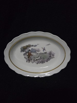 Royal Worcester Bone China Oval Platter Hunting Scene Gold Trim, England READ