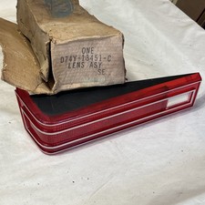 New Vintage Oem Ford D74y13451c Tail Light Lens Fits 1973-74 Ltd