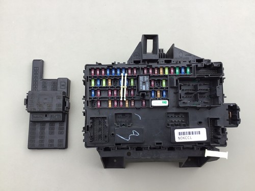 2013 Ford F-150 Fuse Relay Junction Box DC3T-14B475-CA * - Picture 3 of 10