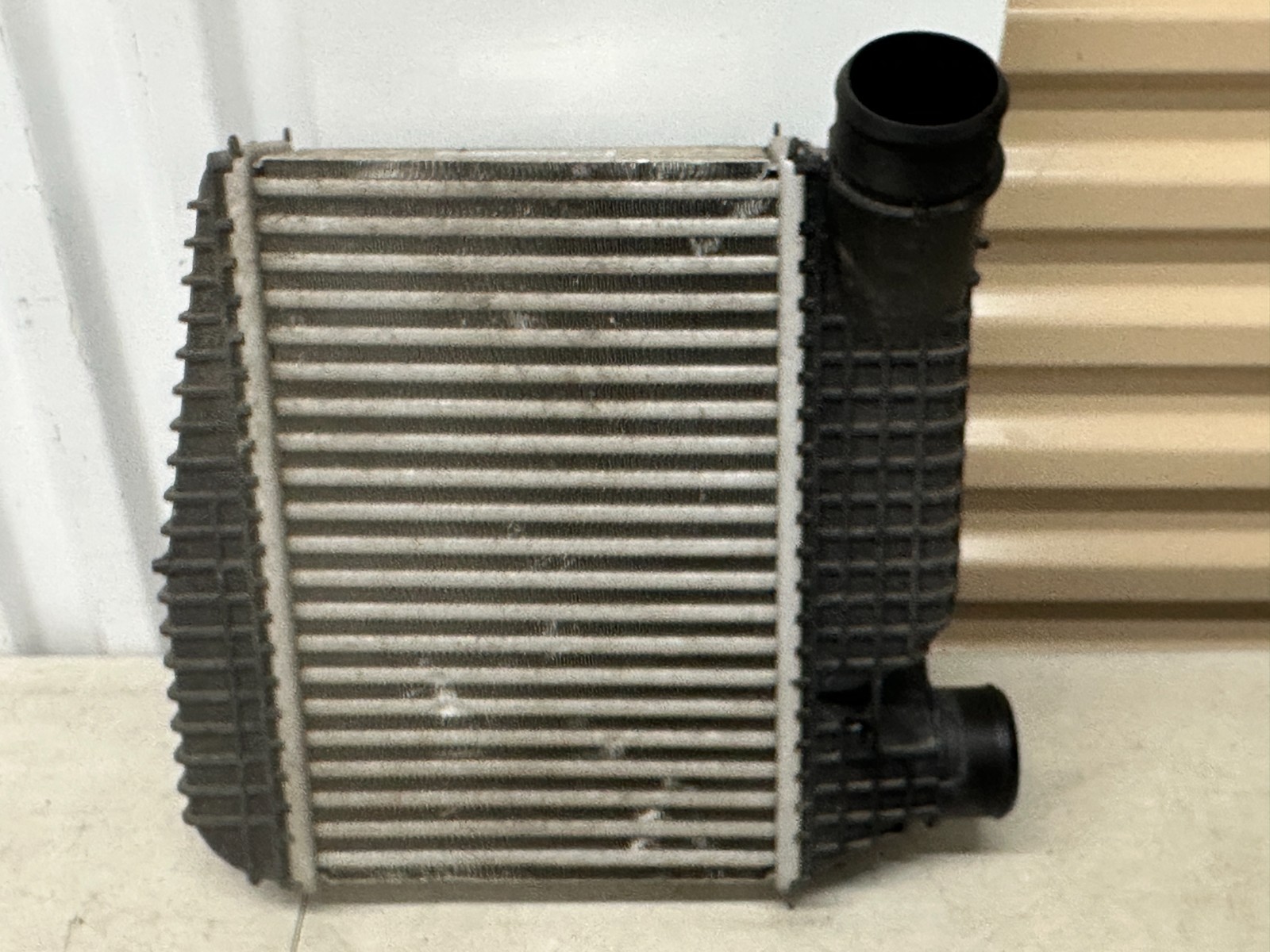 2016-2023 Maserati GranTurismo Left Intercooler Radiator JD127100-8370 OEM