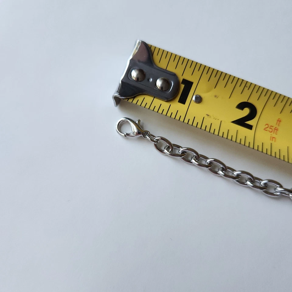 Collar llamativo con dijes cruzados de howlita y diamantes de imitación turquesa sintética Foto 4 de 4