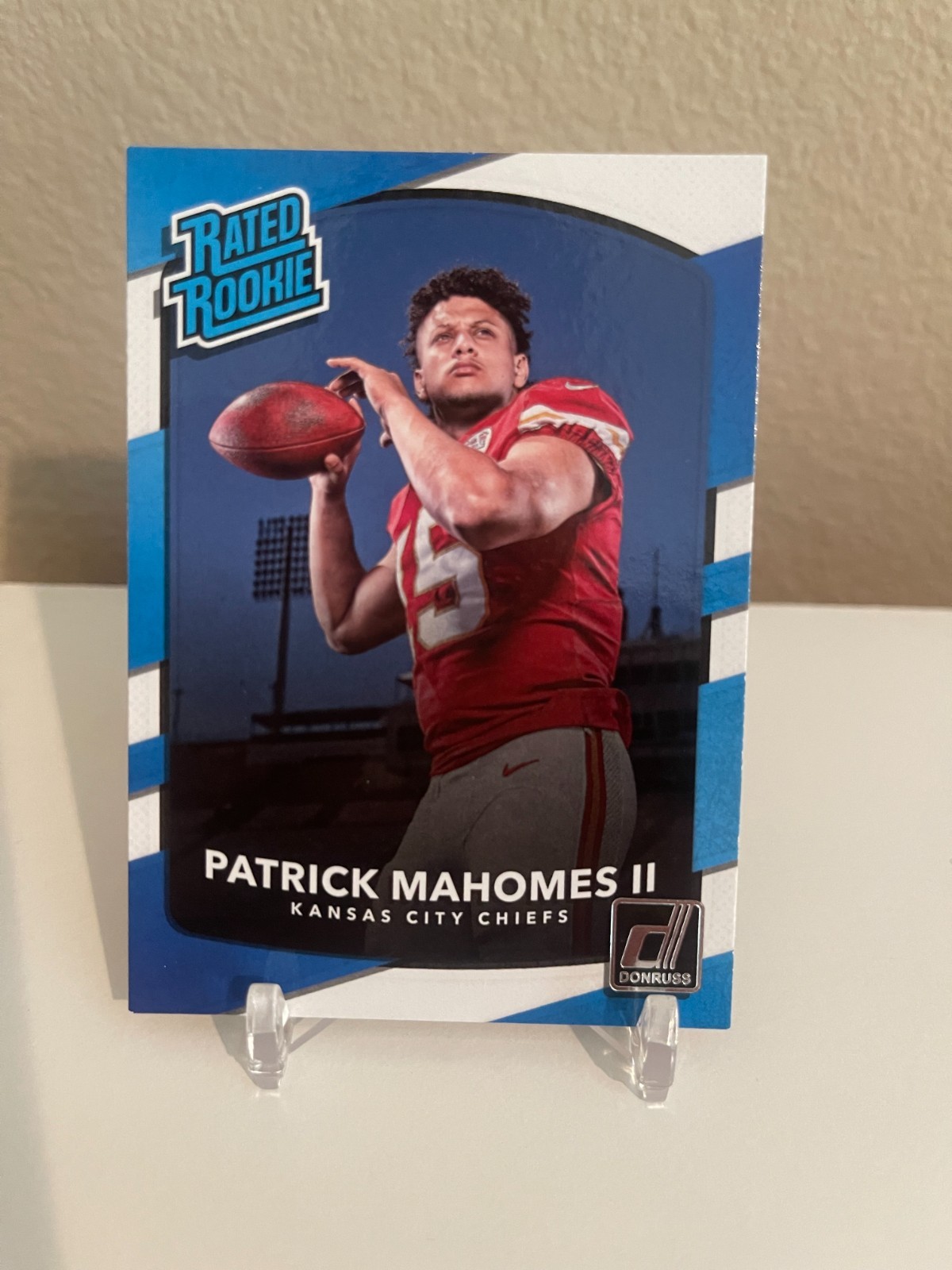 2017 Panini Donruss - Rated Rookie Patrick Mahomes II #327 (RC) view 3