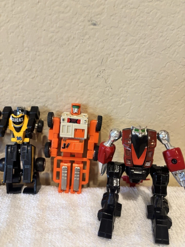 VINTAGE  1980'S GO-BOTS/TRANSFORMERS LOT OF 6 FIGURES Bandai Takara - Image 4 of 4