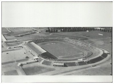 ZZ-11301/Stuttgart Cannstatt Stadium A. H. Battle Track Photo Aerial View cm approx. 1935