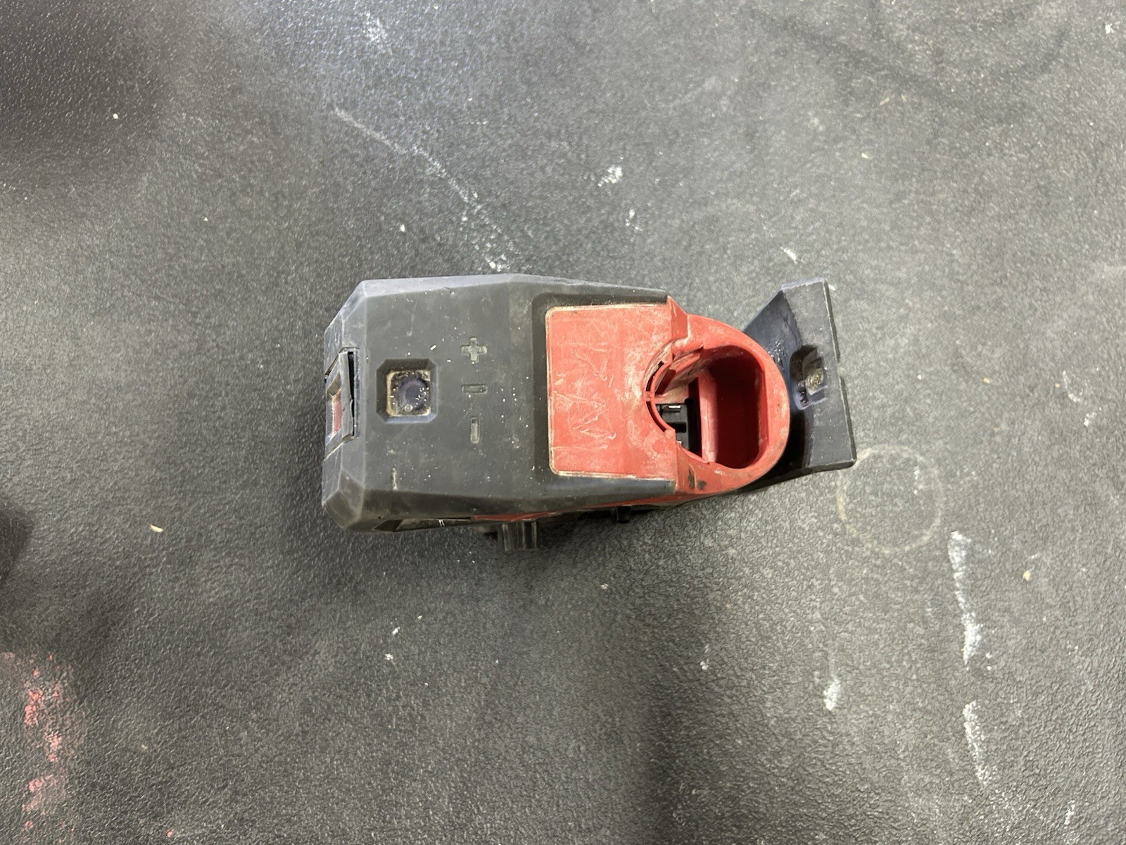 Milwaukee 3622-20 M12 Green Cross Line Plumb Points Laser works Great TOOL ONLY