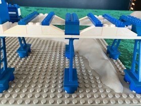 LEGO Space Supply Station 6930 * Complete w/ Mini-Figs & Printed Manual * 1983