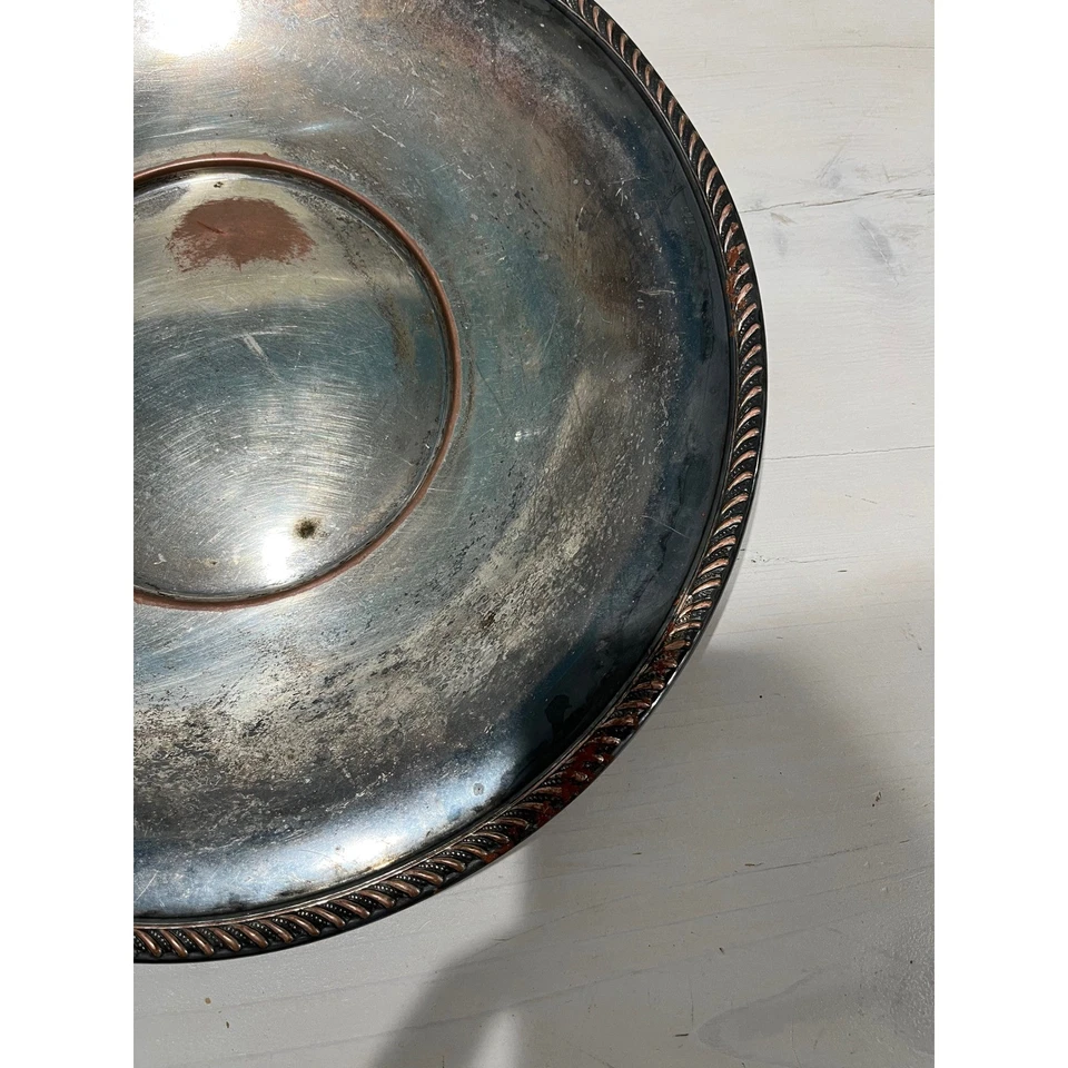 Plato de servir vintage plateado borde retorcido ornamentado Foto 4 de 4