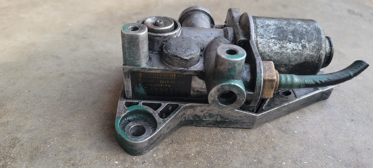 VOLVO D12 VED12 AIR VALVE 21369922 | eBay