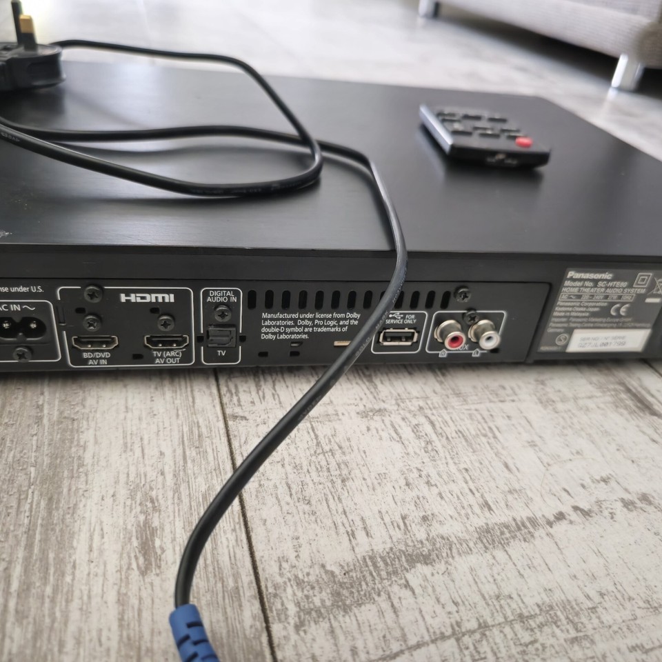 Panasonic Home Theatre Sound System Bluetooth SCHTE80 w/Remote Tested
