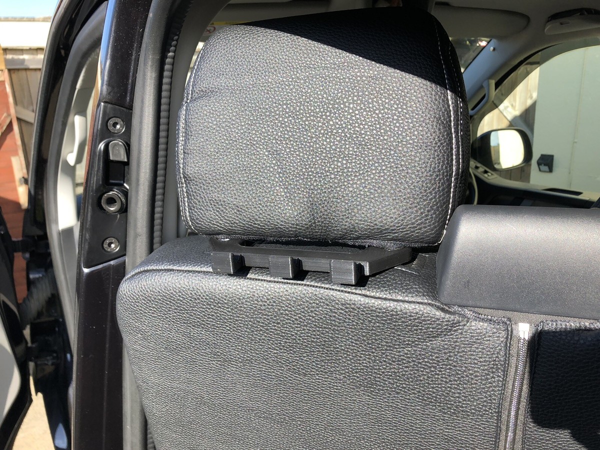 VW Headrest Hook Headrest Coat Hook For Volkswagen Transporter T4, T5, T6, T7 Vans – Simple Add-On Headrest Coat Hook For VW T5 T6 Transporter - Foto 7