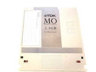 TDK Rewritable MO (Magneto-Optical) Disk   2,3 GB, wiederbeschreibbar