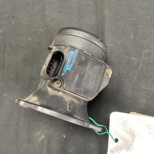 Luftmassenmesser 06A906461B VW passat 1998