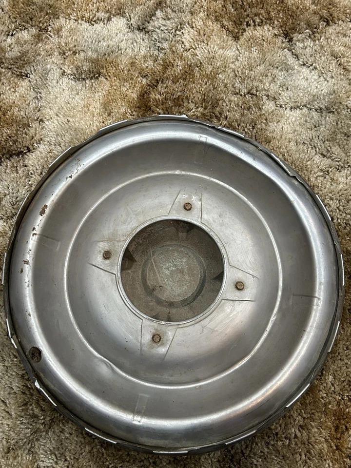 1 DE COLECCIÓN 1955 56 DODGE CORONET MEADOWBROOK ROYAL TAPACUBOS TAPA CENTRAL Foto 3 de 3