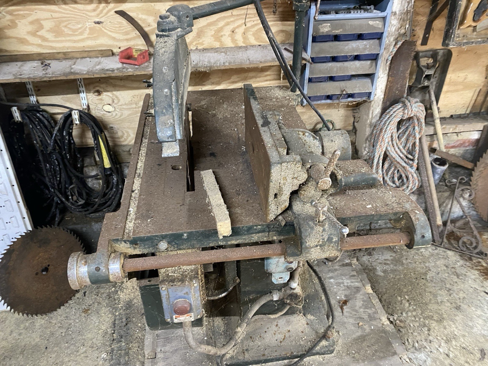 Heavy Duty Solid Circular Saw