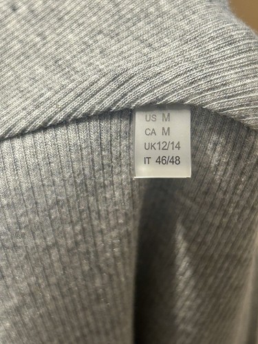 Elie tahari shirt Ribbed grey short Sleeve Womens Medium - Picture 5 of 7